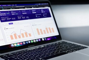 الفرق بين Data Analyst و Data Scientist